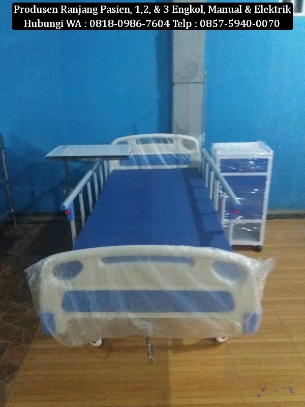 Ranjang rumah sakit otomatis. Jual tempat tidur pasien bandung. hubungi WA : 0818-0986-7604 Telp : 0857-5940-0070.  Bed-pasien-3-crank